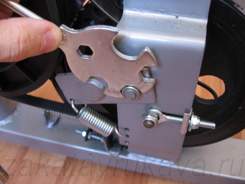 Как сделать магнитный держатель для кабелей - Лайфхакер