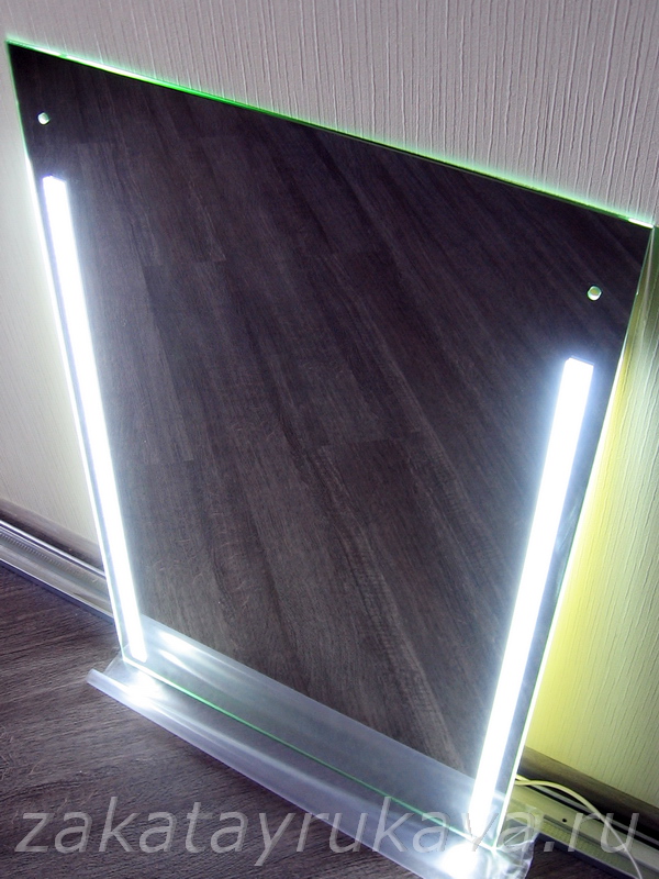Как сделать зеркало со светодиодной подсветкой в ванной?