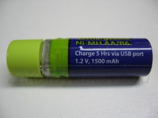 Маркировка на корпусе указывает время зарядки от USB, напряжение и емкость аккумулятора.