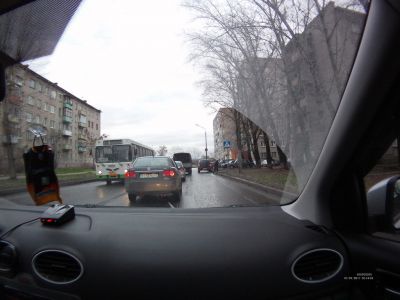 Фотосъемка из салона автомобиля в пасмурную погоду сделана видеорегистратором ParkCity DVR HD 520.